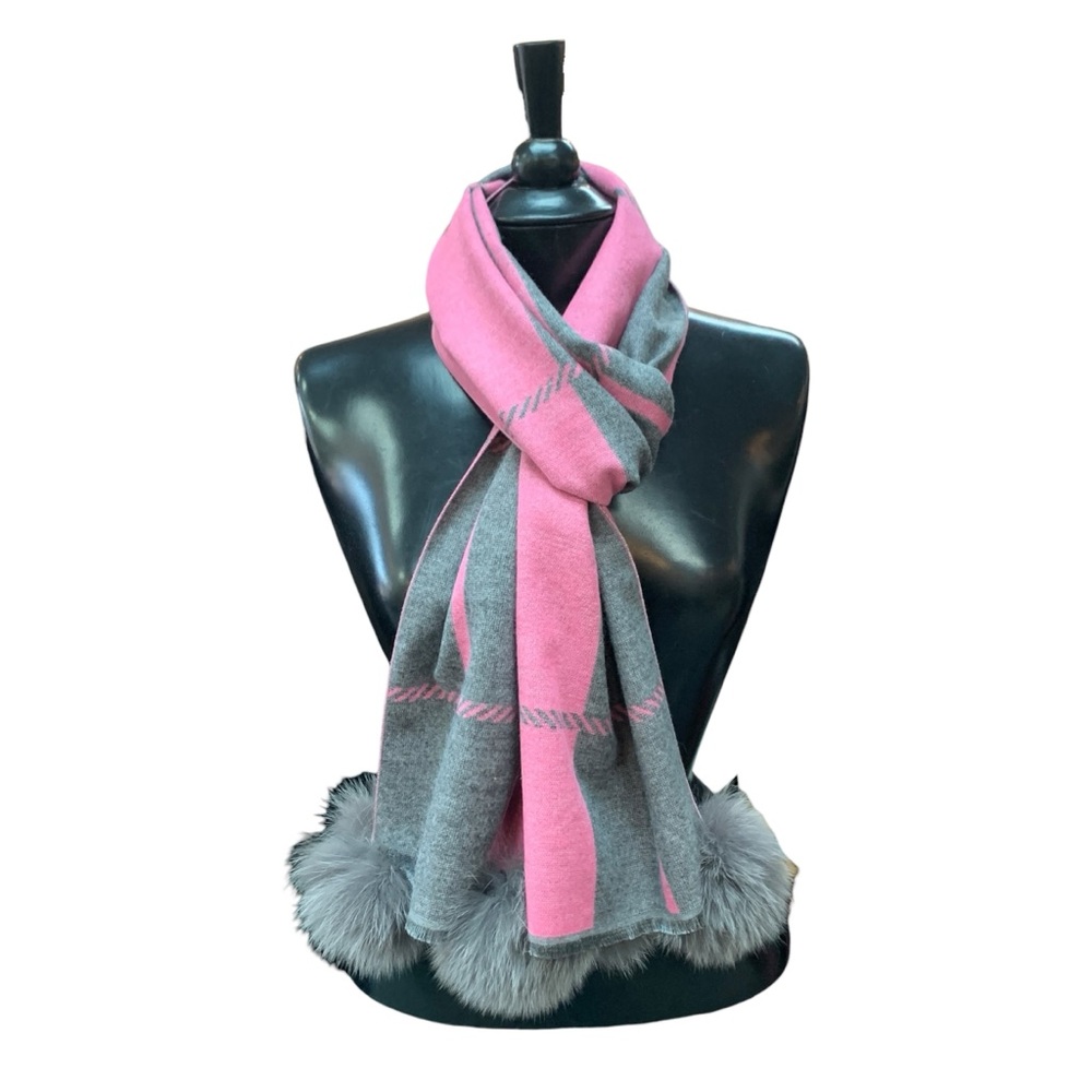 COPY - Checkered Patterned Genuine Fox Fur Pom Pom Scarf
